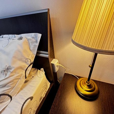 Apartament Otopeni Exteriör bild